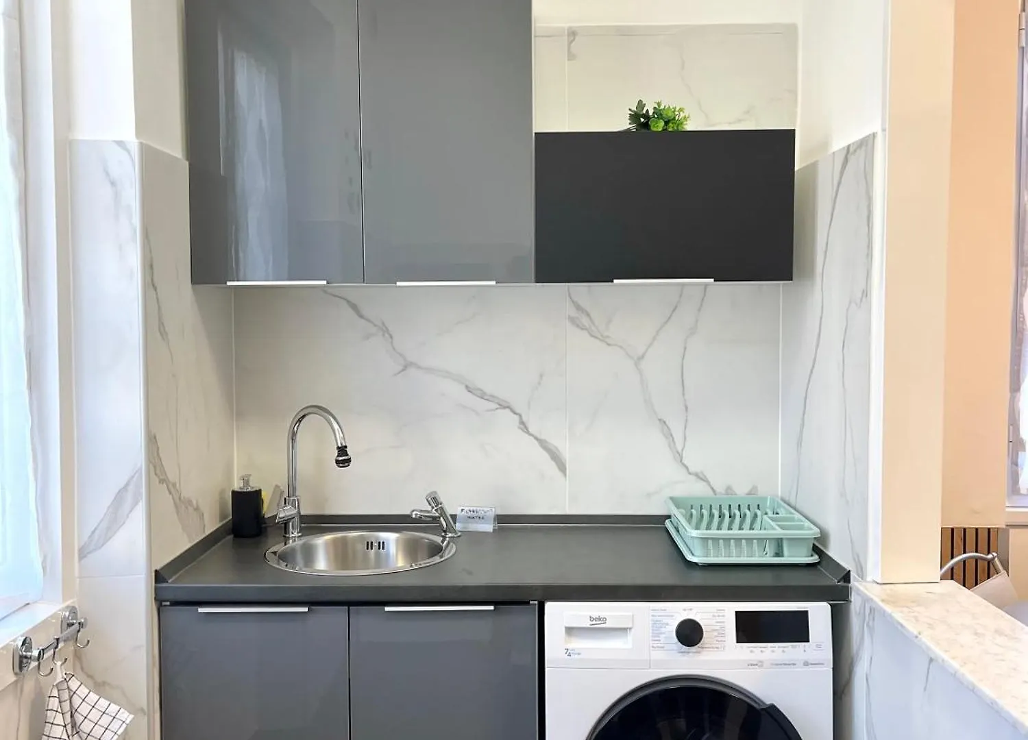 Le Crudi Home Genova Pegli 0*, Genoa Italy